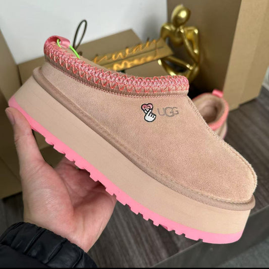 UGG Tazz Platform Slippers – Multiple Colors