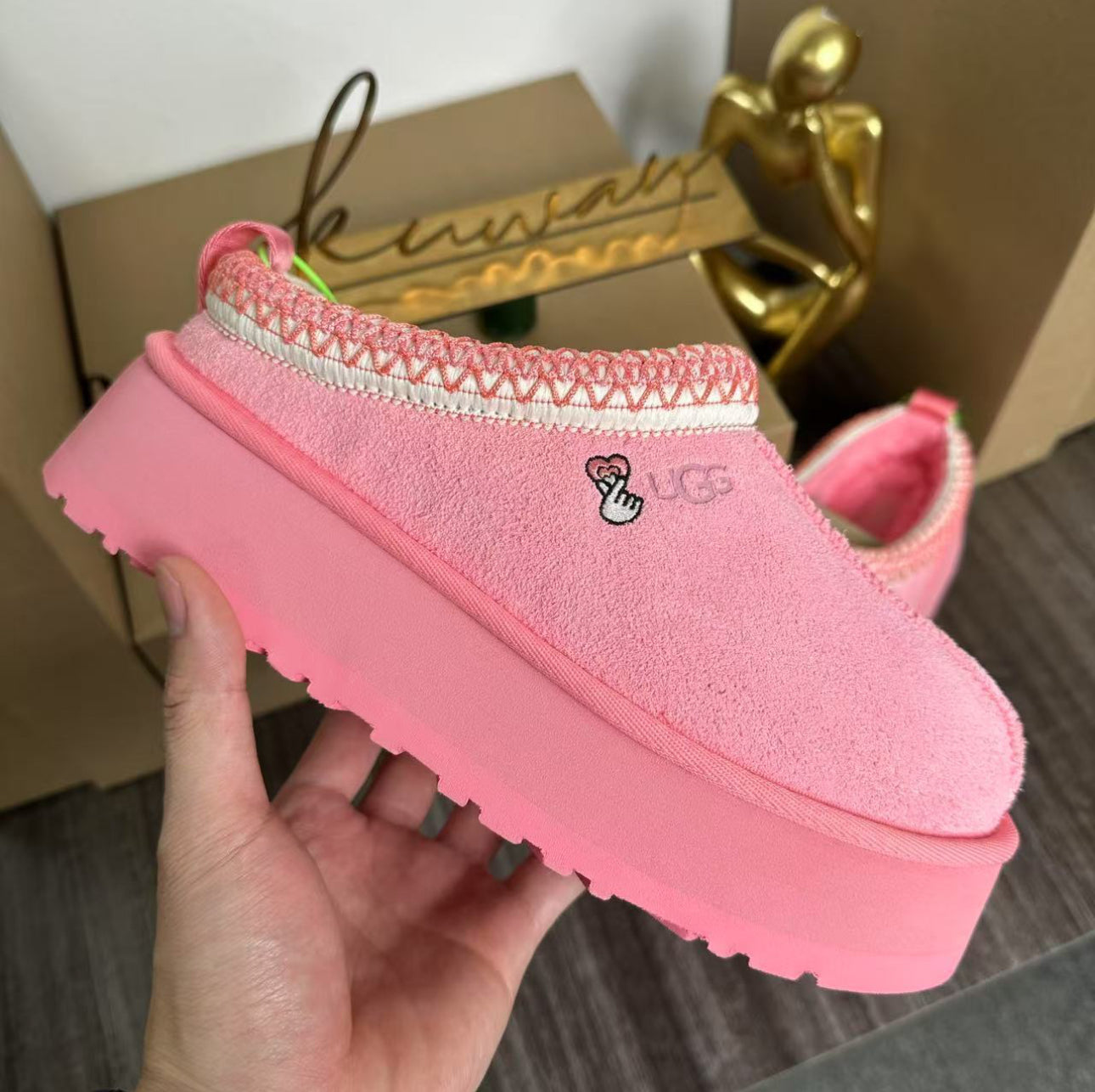 UGG Tazz Platform Slippers – Multiple Colors